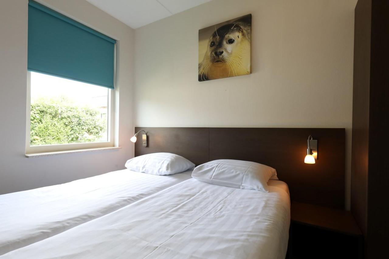 Vakantiepark Dennenoord 登堡 外观 照片