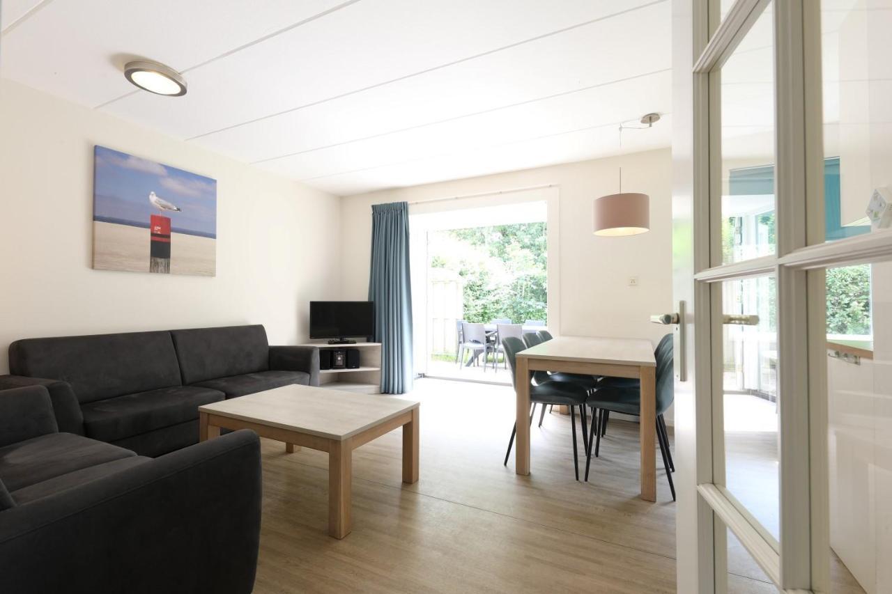 Vakantiepark Dennenoord 登堡 外观 照片